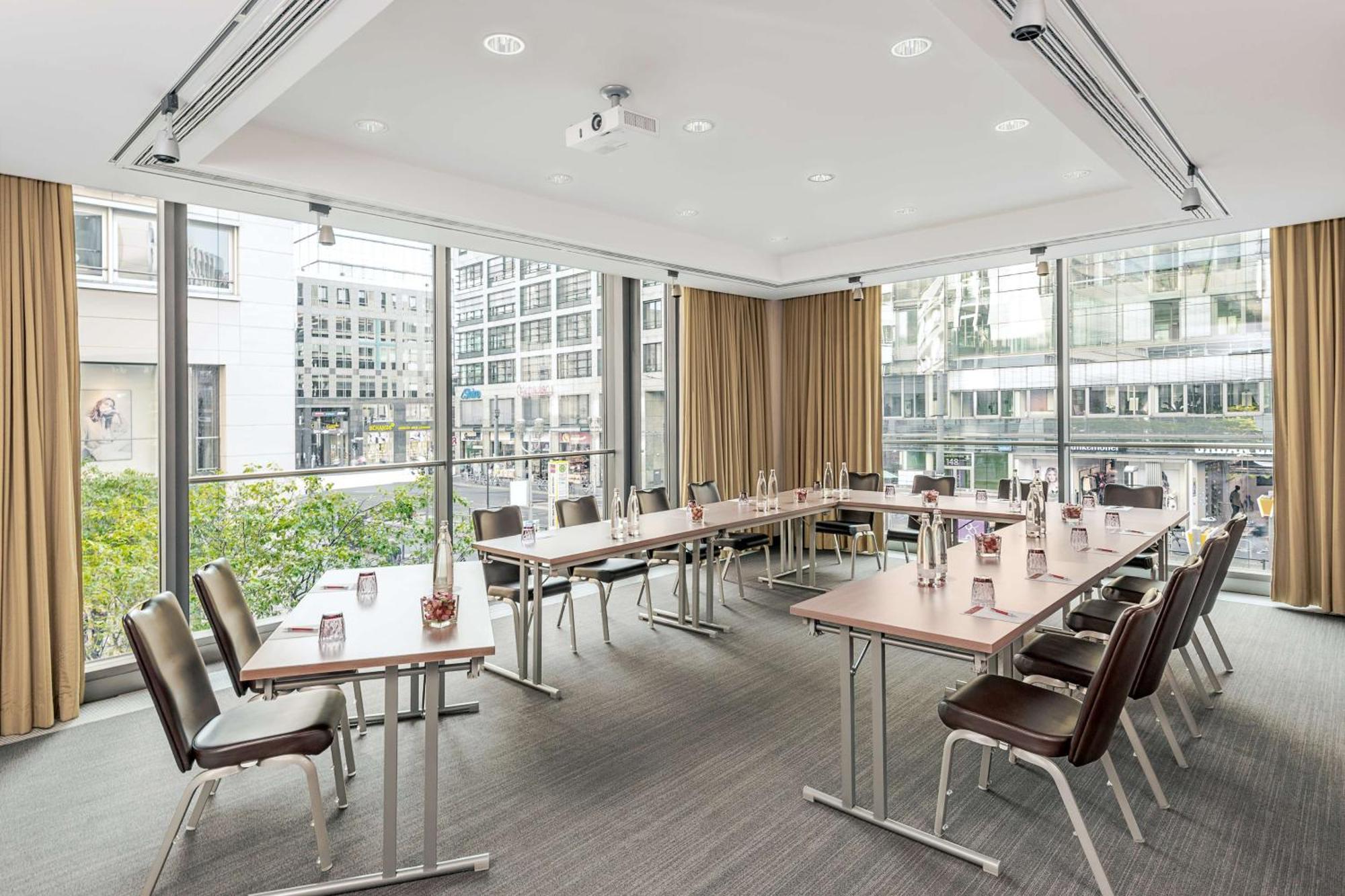 Nh Collection Mitte Friedrichstrasse Hotel 4*